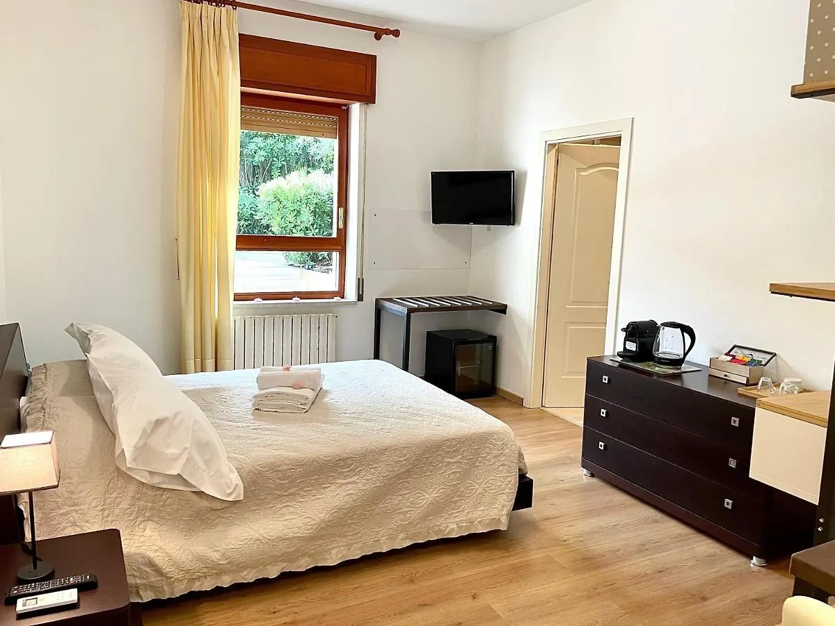 Al Poggio - Luxury Rooms 卡波特拉 住宿加早餐酒店
